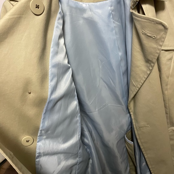 Liz Claiborne Rain Trench Coat - Picture 12 of 14